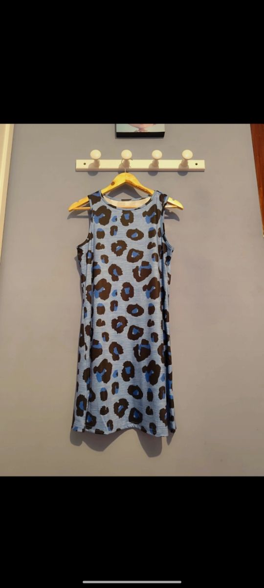 Vestido Shein estampado leopardo azul