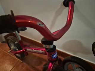 Bici sin pedales Chicco Roja