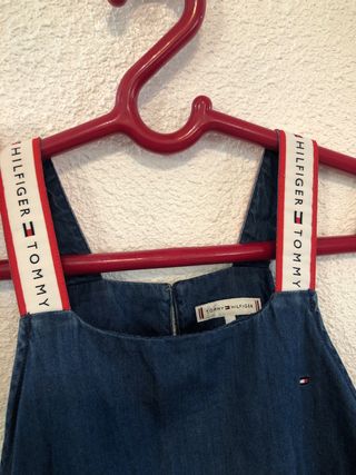Top Tommy Hilfiger Azul con Volantes