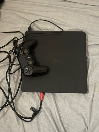 Consola PS4 Negra