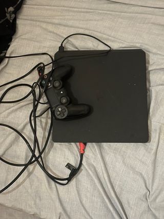 Consola PS4 Negra
