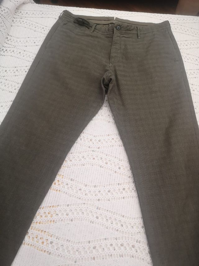 Pantalón Massimo Dutti Marrón Talla 48