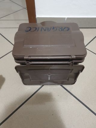 1x Contenitore raccolta organico, marrone