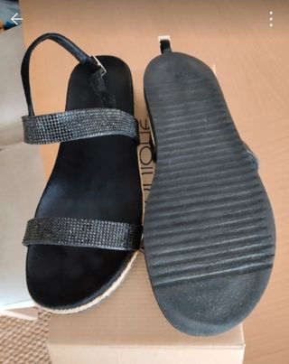 Sandalias Miss Ubique Negras Brillantes