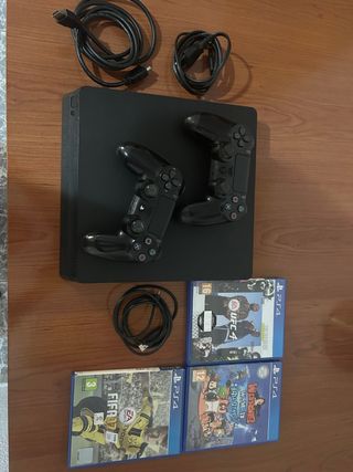 PS4 Slim Negra 1TB + 2 Mandos + 3 Juegos