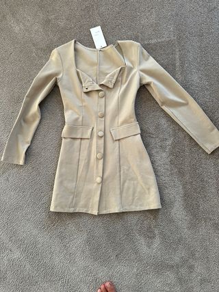 Vestito beige 