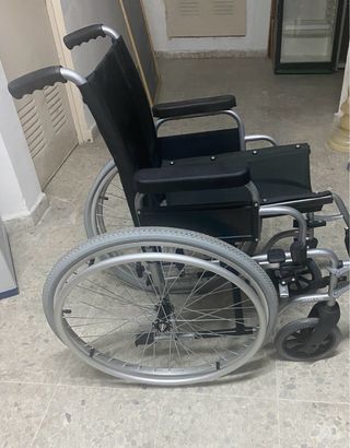 Silla de ruedas ligera nueva a estrenar