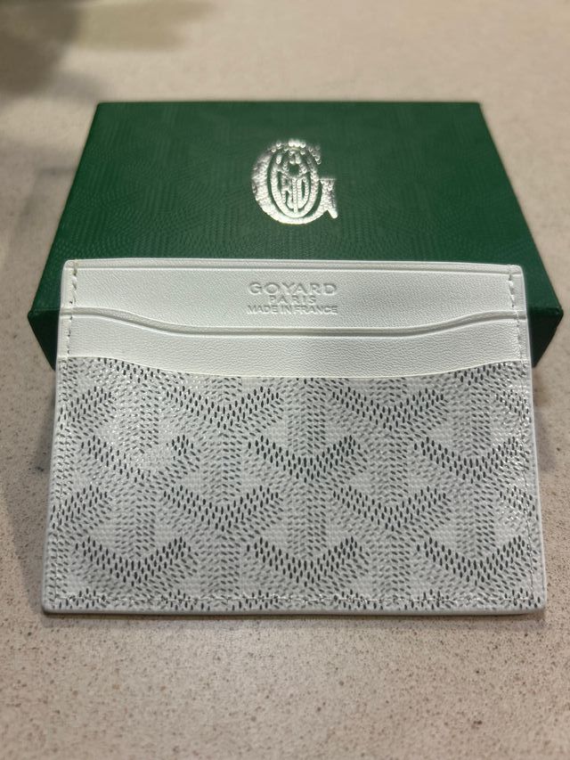 Tarjetero Goyard Blanco y Verde