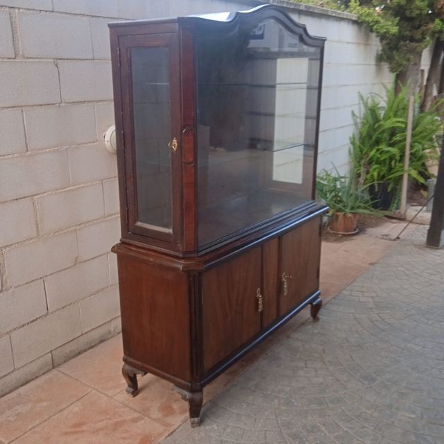 Vitrina Francesa S.XIX..