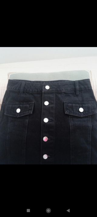 Falda corta Zara TRF negra