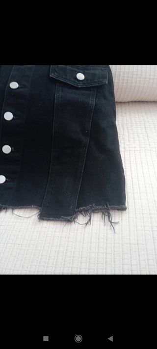 Falda corta Zara TRF negra