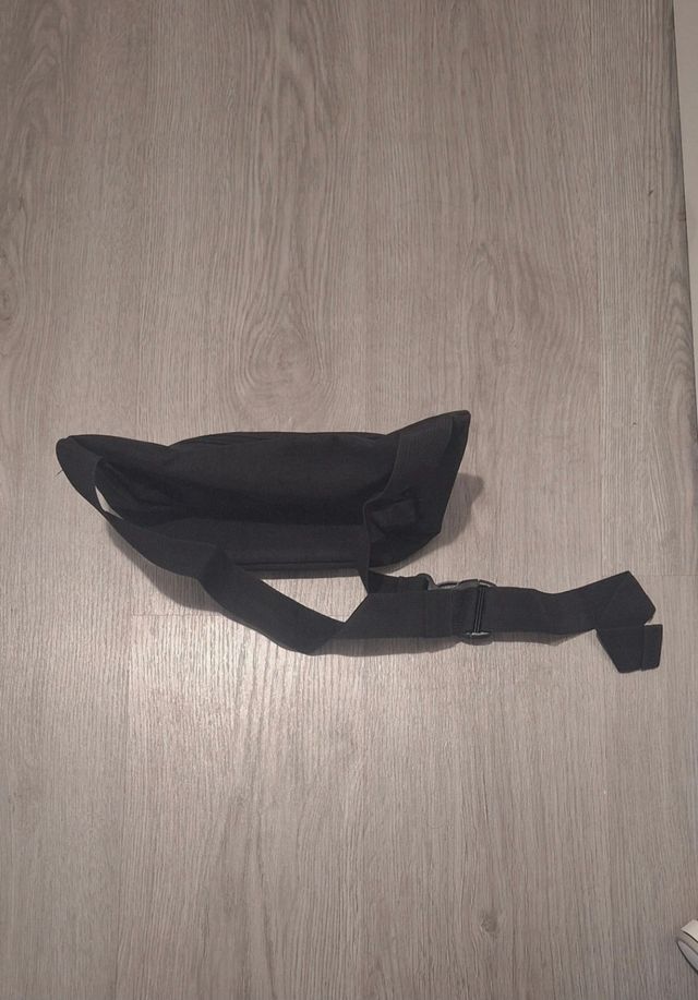 Riñonera Fila Negra Unisex