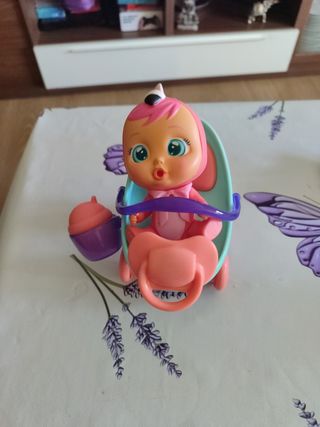 Bebé Llorón con Carro