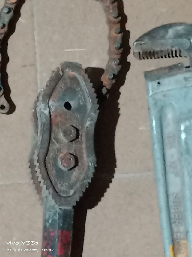 Juego de llaves de fontanero