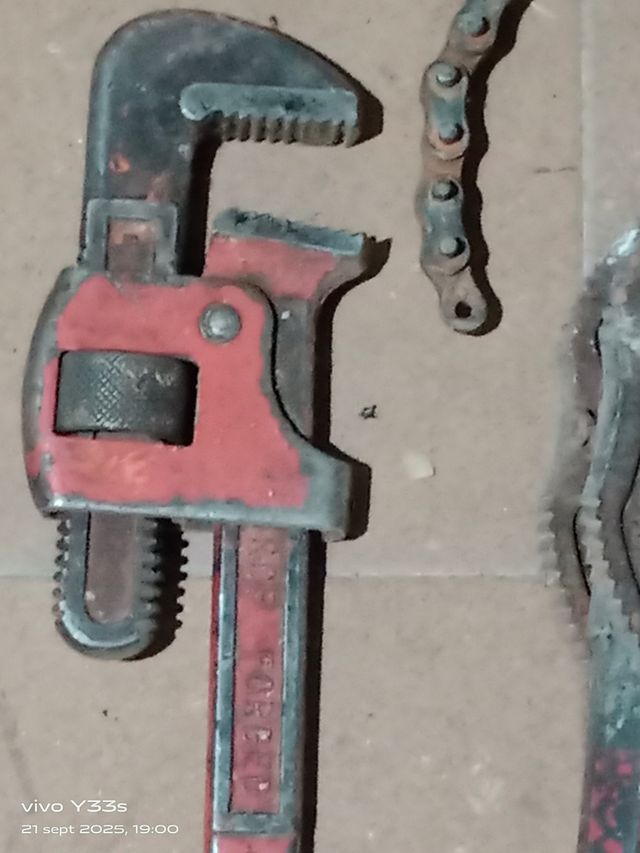 Juego de llaves de fontanero