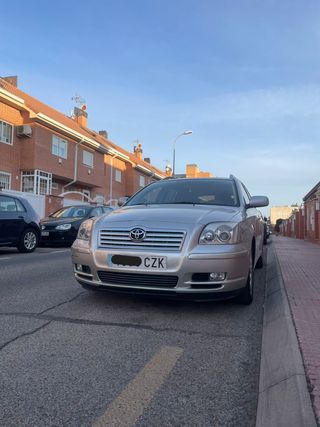 Toyota Avensis D4D Wagon Diesel 2.0 2004 