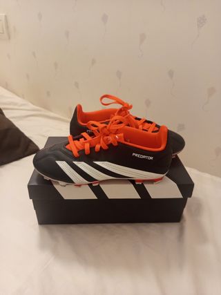 Botas de fútbol Adidas Predator Talla 34