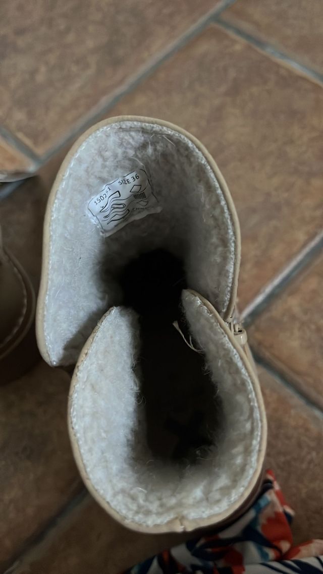 Botas niña invierno Xti número 36, color cámel.