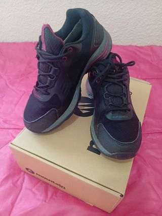 Zapatillas Montaña Waterproof Talla 36