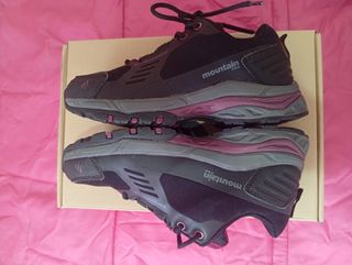 Zapatillas Montaña Waterproof Talla 36