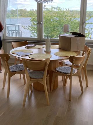 Mesa de cocina de roble con 6 sillas