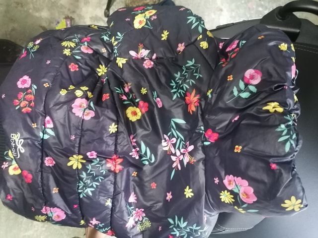 Abrigo Boboli floral 7 años