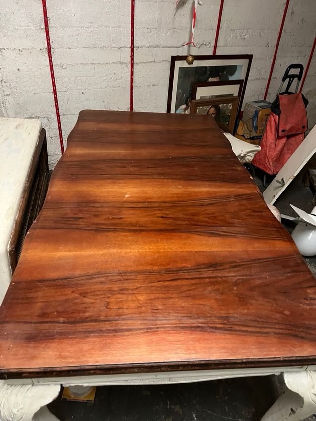 Tavolo vintage in legno