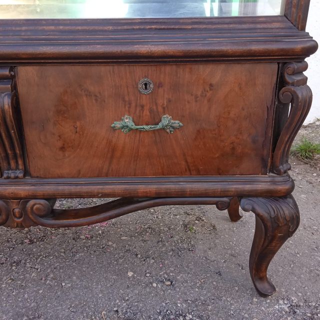 Vitrina francesa S.XIX.