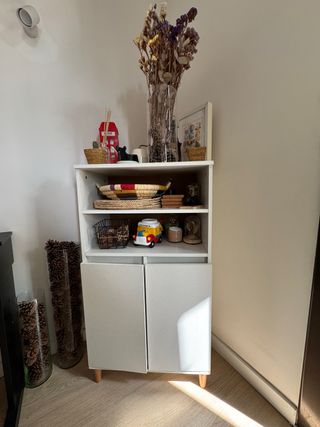 Aparador Alto Blanco y Madera