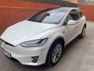 Tesla Model X 2020