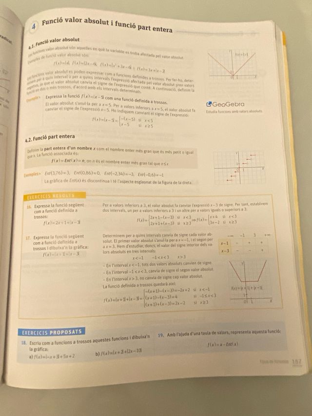 Matemàtiques aplicades a les ciències socials 1bat