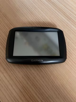 GPS Garmin Zümo con funda Honda