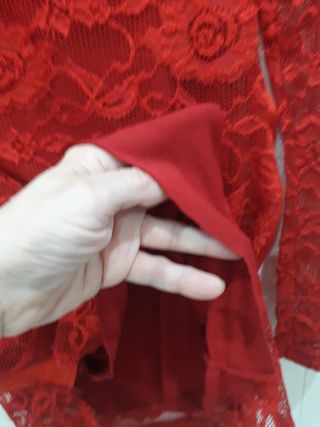 Jersey encaje rojo burdeos con forro
