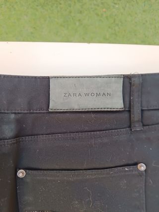 Falda Zara Negra