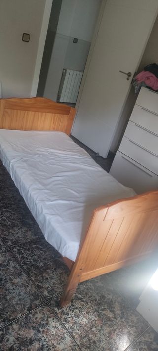 Cama infantil de madera 140×70