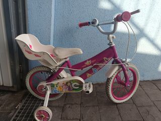 Bicicleta infantil rosa de princesas