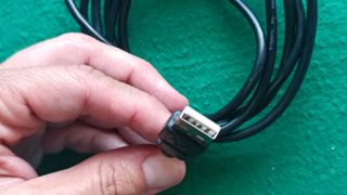 Cavo LG da USB-A a Micro-USB (dati e ricarica) — 1 m