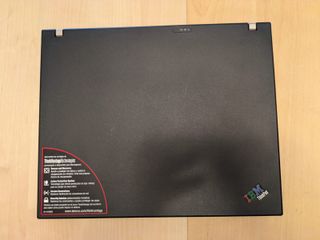 Lenovo ThinkPad R60e Retro 