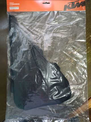 Tapa Filtro Aire KTM EXC 250/300/450 (04-07)