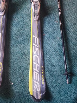 Esquís Fischer CTX 200 con bastones