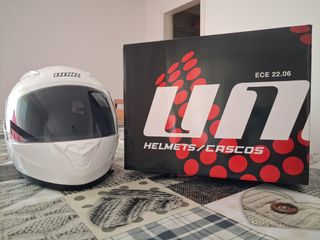 Casco de moto Unik blanco