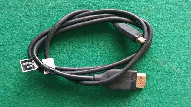 Cavo da HDMI a micro-HDMI (tipo A tipo D) — ~1,5 m