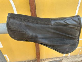 Sudadero y salvacruces acolchado