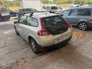 se vende volvo c30 motor 2.0d 136cv