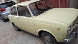 SEAT 850 2025