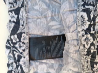 Pantalones H&M florales negros