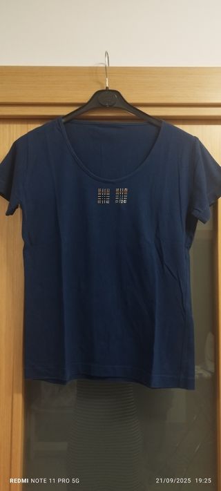 Camiseta azul talla 42