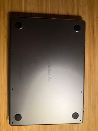 MacBook Pro 14' M2 Pro 2023 Gris Espacial