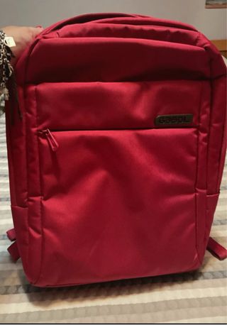 Mochila para portátil y tablet roja