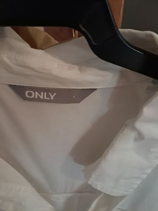 Camisa Chica ONLY Encaje Blanca Talla L